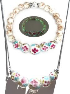 Lily Firefly Beads Bracelet Necklace Set white